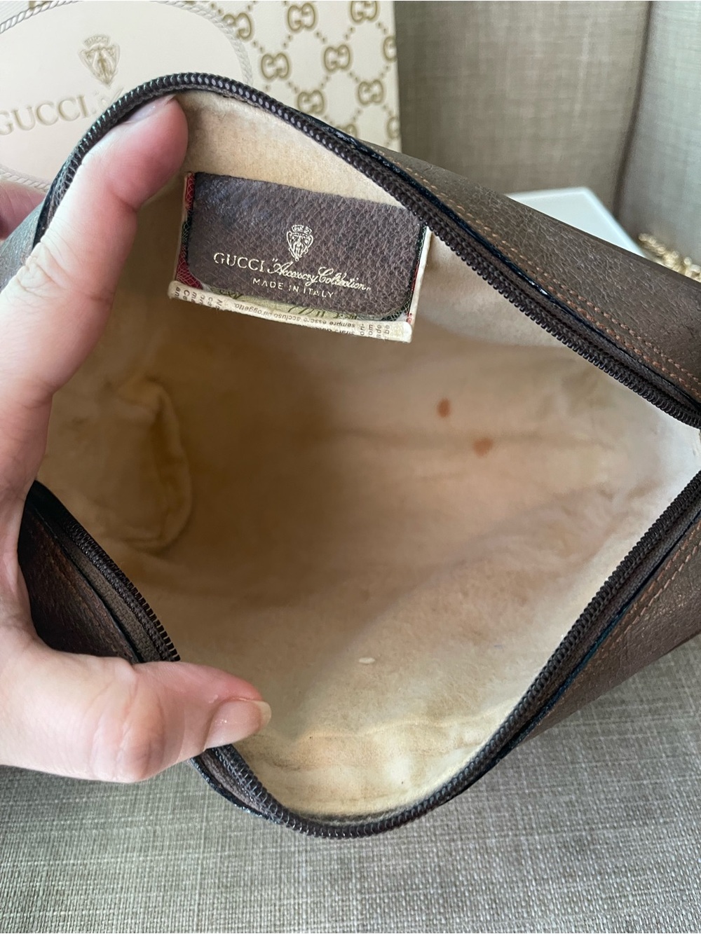 Authentic Gucci web sherry line clutch crossbody bag 89.01.012 - Picture 9 of 14